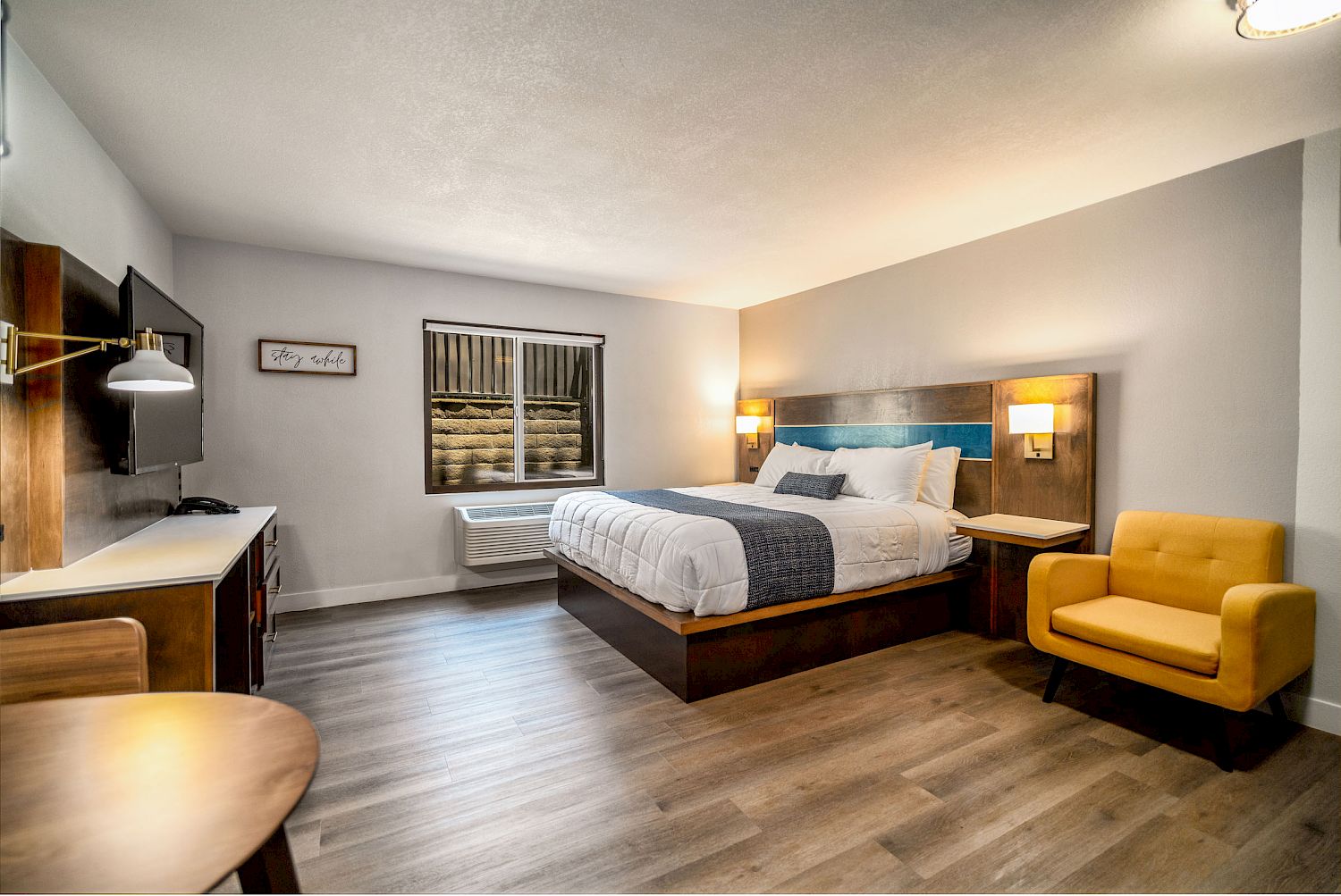 Moreno Valley Hotel Rooms - Homestay Suites - Studios & Spas